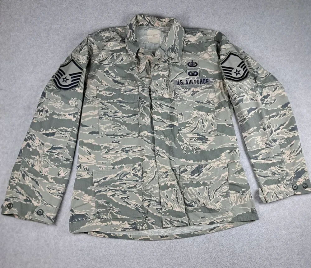 US Air Force Digital Camo Jacket Military Issue with Rank Stipes Sz. 44L